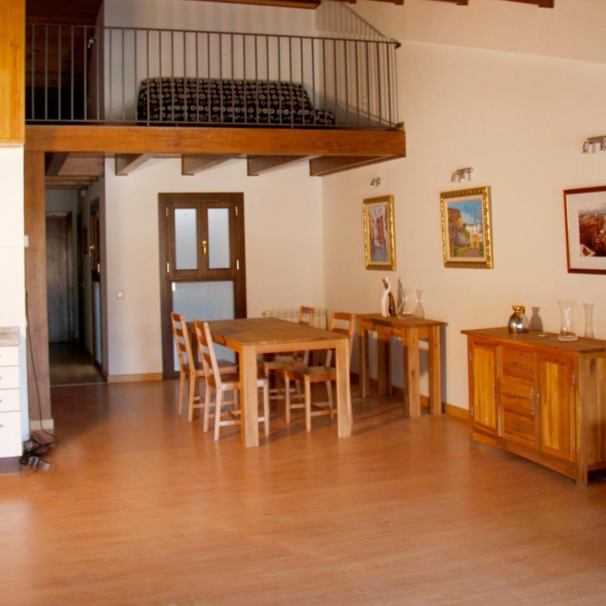 Apartamentos Angelus Plaza Mayor De Graus Bagian luar foto